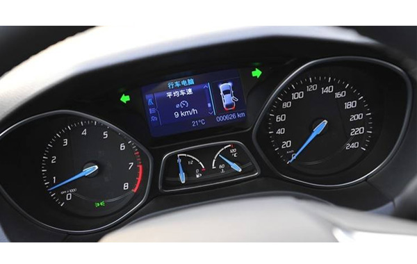 電子灌封膠在汽車電腦上的使用效果如何？.jpg